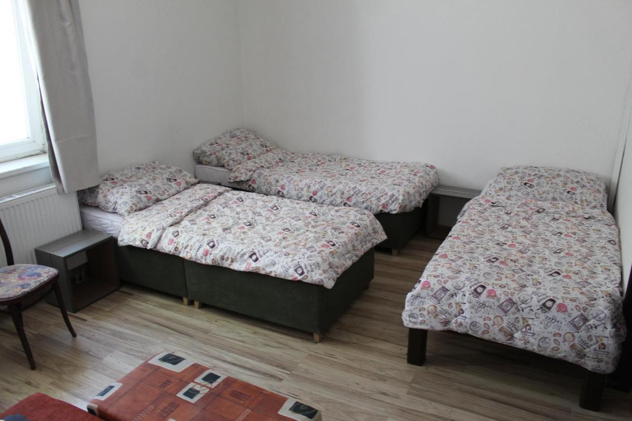 Dusan Apartments Orlová Kültér fotó